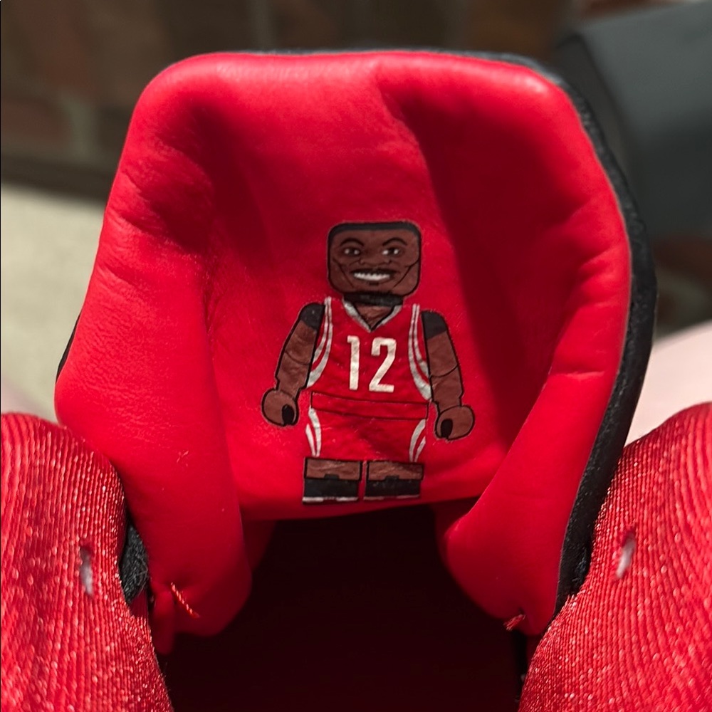 Adidas Black and Red Basketball Shoes Dwight Howard Model - Picture 4 of 6